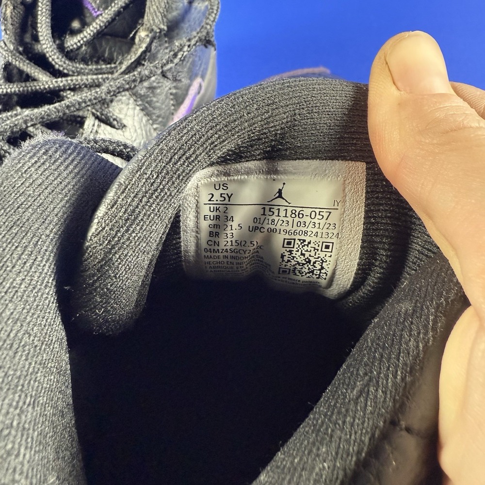 Nike Air Jordan 12 Retro Shoes Youth 2.5Y Black Purple Basketball Sneakers‎ Lace - Picture 12 of 12